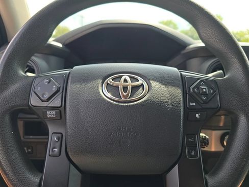 Used 2019 Toyota Tacoma SR AWD/4WD image 28