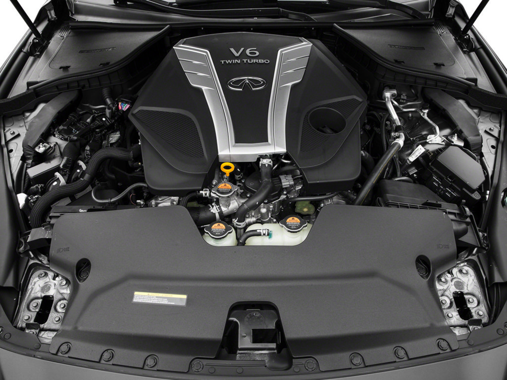 Used 2017 INFINITI Q50 Red Sport 400 RWD image 10