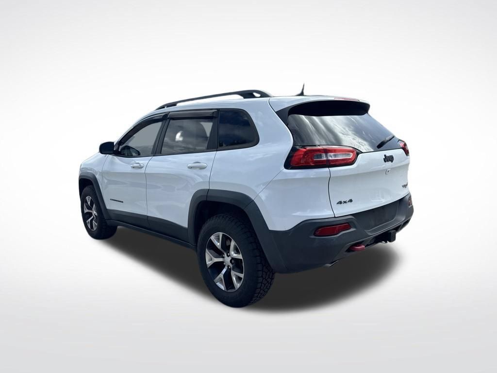 Used 2017 Jeep Cherokee Trailhawk w/ Trailer Tow Group AWD/4WD image 6