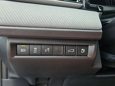 Certified 2026 Toyota Camry SE w/ Convenience Package FWD image 18