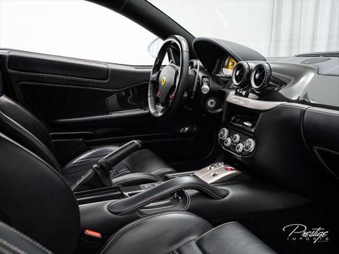 Used 2011 Ferrari 599 GTB Fiorano RWD image 38