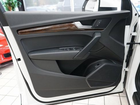 Used 2019 Audi Q5 2.0T Premium image 22