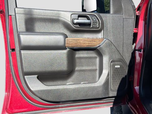 Used 2020 Chevrolet Silverado 2500 High Country w/ Z71 Off-Road Package image 20