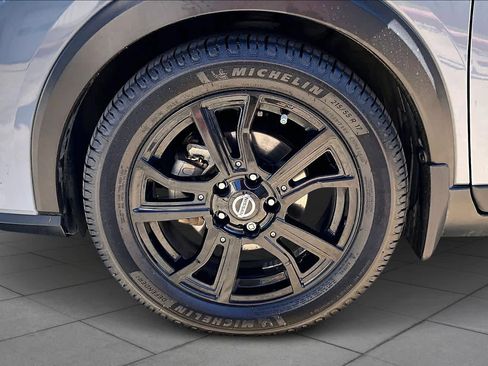 Used 2021 Nissan Kicks SR w/ SR Premium Package image 11