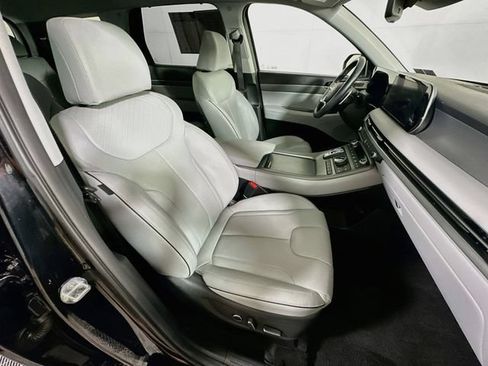 Certified 2024 Hyundai Palisade SEL w/ Premium Package AWD/4WD image 35