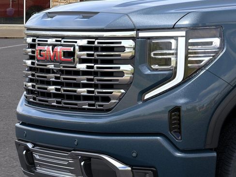 New 2026 GMC Sierra 1500 Denali w/ Denali Reserve Package image 13