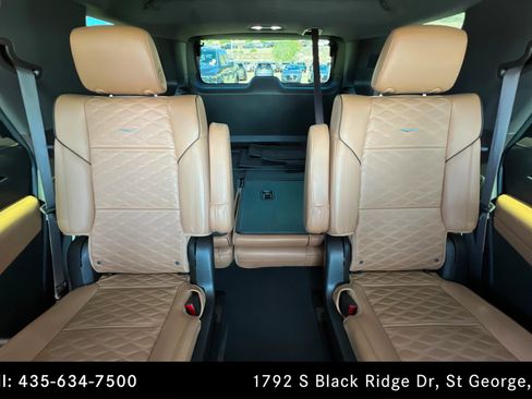 Used 2022 Cadillac Escalade Sport w/ Touring Package AWD/4WD image 25