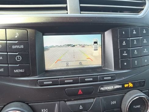 Used 2019 Ford Explorer XLT FWD image 8