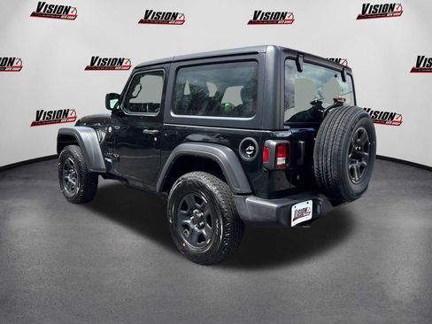 Used 2021 Jeep Wrangler Sport image 7