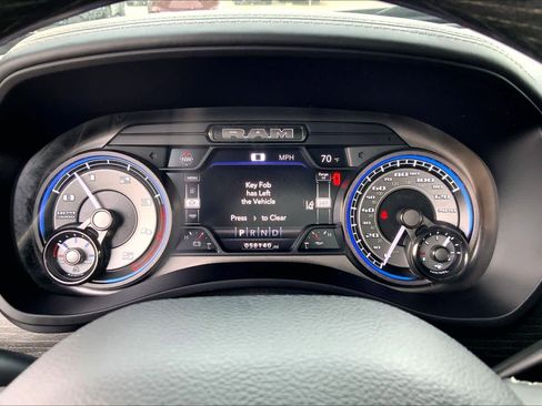 Used 2022 RAM 2500 Limited image 22