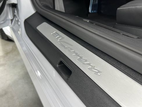 New 2026 Porsche 911 Carrera RWD image 15