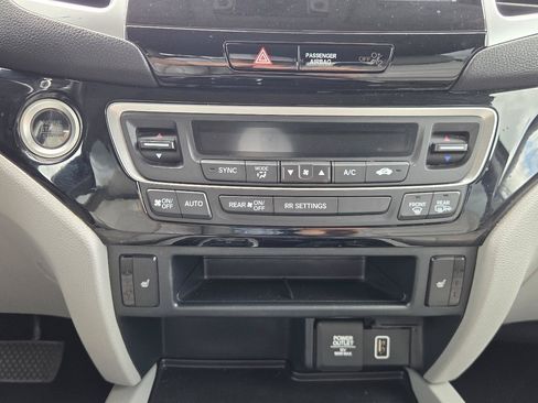 Used 2020 Honda Ridgeline RTL-E image 20