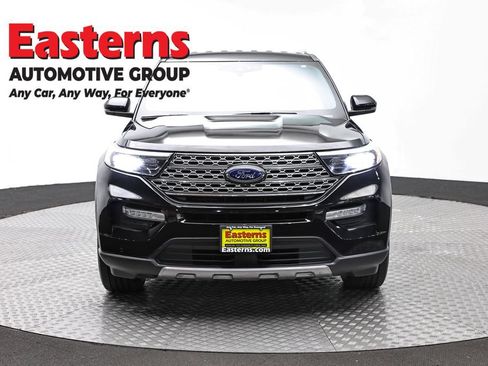 Used 2020 Ford Explorer Limited AWD/4WD image 2