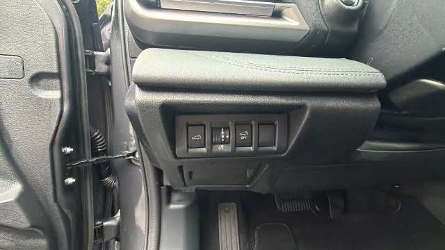 Used 2025 Subaru Outback Touring XT w/ Tech Package 3 AWD/4WD image 22