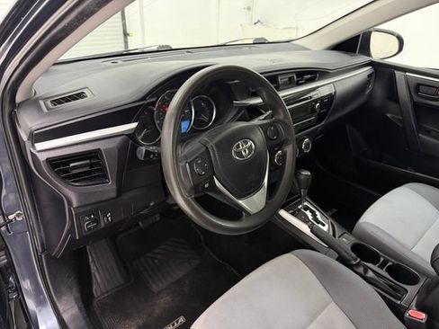 Used 2015 Toyota Corolla L FWD image 8