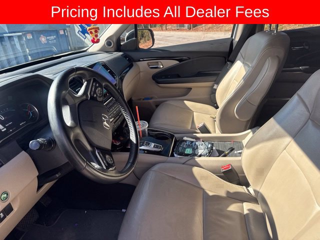 Used 2019 Honda Pilot Touring image 17