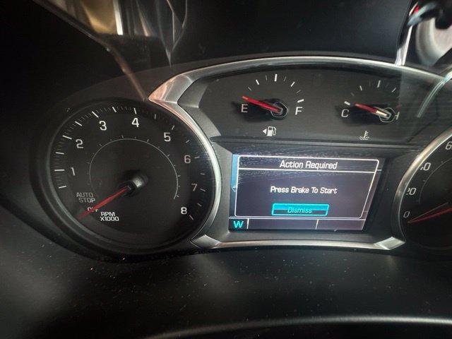 Used 2018 Chevrolet Equinox Premier FWD image 10