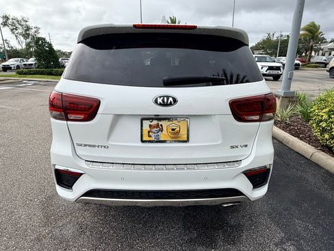 Used 2019 Kia Sorento SX image 10