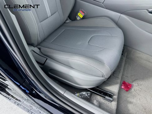 New 2026 Hyundai Elantra SE FWD image 28