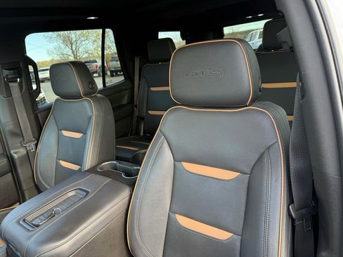 Used 2022 GMC Yukon AT4 w/ Max Trailering Package image 5
