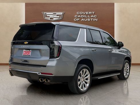 Used 2025 Chevrolet Tahoe Premier AWD/4WD image 4