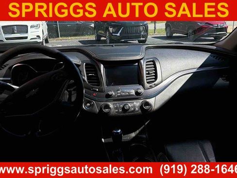 Used 2019 Chevrolet Impala Premier FWD image 4