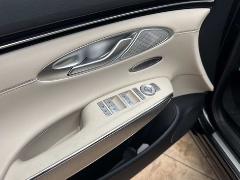 Used 2023 Genesis GV70 2.5T w/ Select Package image 19