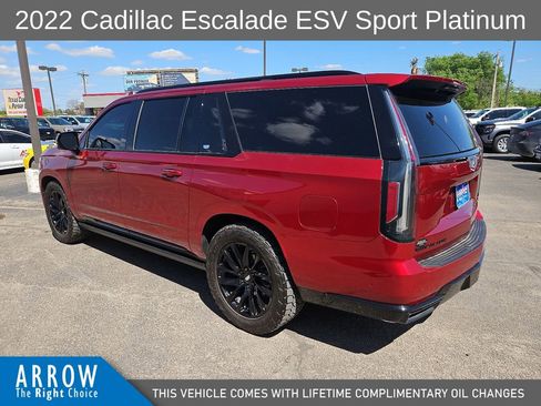 Used 2022 Cadillac Escalade ESV Sport Platinum AWD/4WD image 8