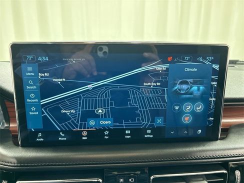 Used 2022 Lincoln Nautilus Reserve w/ Luxury Package image 16