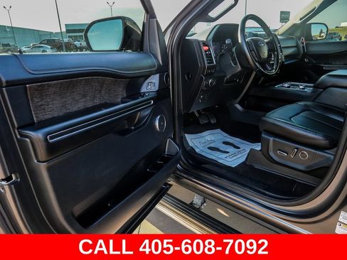 Used 2021 Ford Expedition Limited AWD/4WD image 35
