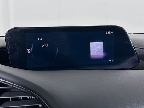 Used 2019 MAZDA MAZDA3 Hatchback image 21