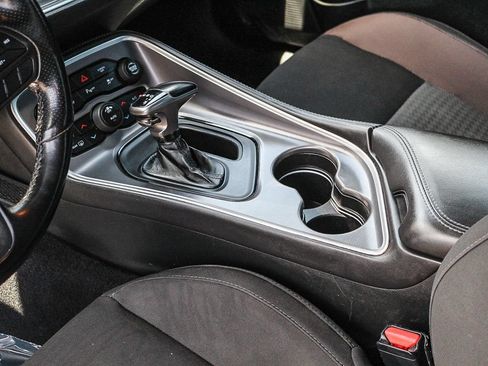 Used 2020 Dodge Challenger R/T RWD image 21