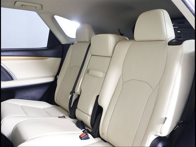 Certified 2021 Lexus RX 350L FWD w/ Premium Package image 10