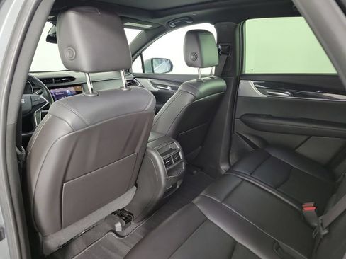 Certified 2023 Cadillac XT5 Premium Luxury FWD image 12