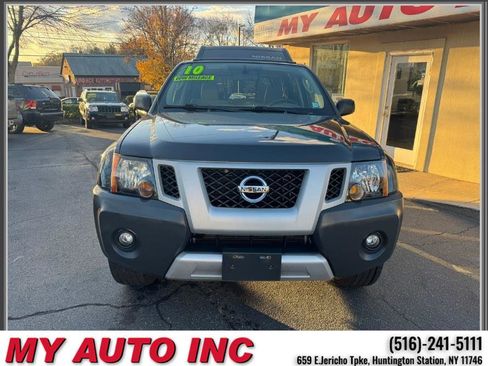 Used 2010 Nissan Xterra S image 2