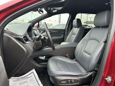 Used 2023 Buick Enclave Essence w/ Sport Touring Edition image 20