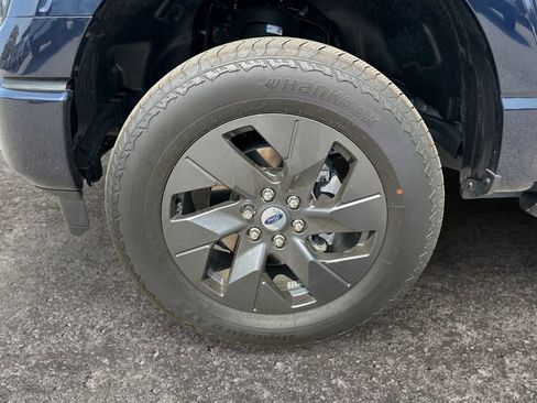 Used 2023 Ford F150 XL w/ STX Appearance Package image 8