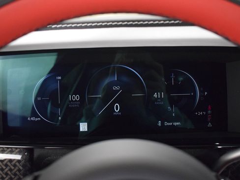 New 2026 Rolls-Royce Cullinan Black Badge image 31