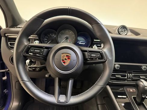 Certified 2024 Porsche Macan S AWD/4WD image 19