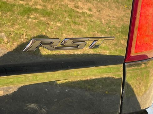 Certified 2022 Chevrolet Silverado 1500 RST w/ Convenience Package II image 22