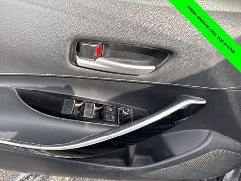 Used 2021 Toyota Corolla XSE image 13