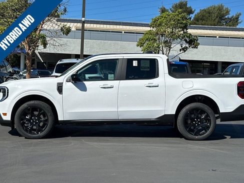 New 2025 Ford Maverick Lariat w/ Black Appearance Package image 7