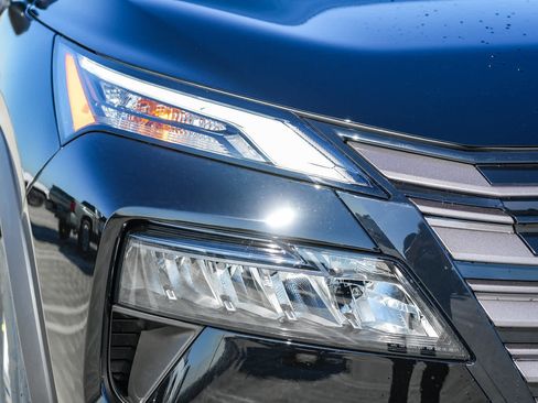 New 2026 Nissan Rogue S FWD image 4