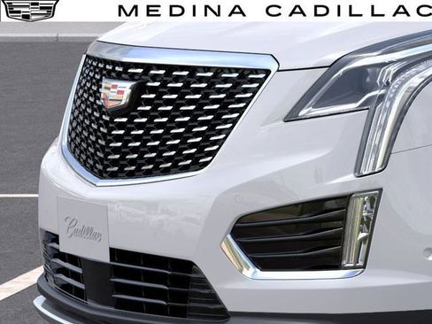 New 2026 Cadillac XT5 Premium Luxury w/ LPO, Floor Liner Package image 14