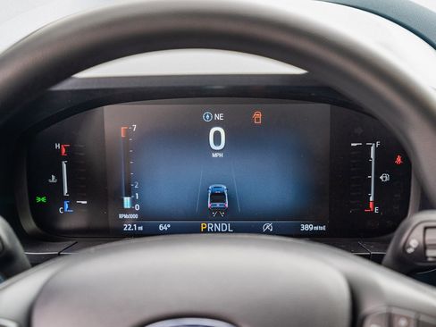 New 2026 Ford Maverick XLT image 19