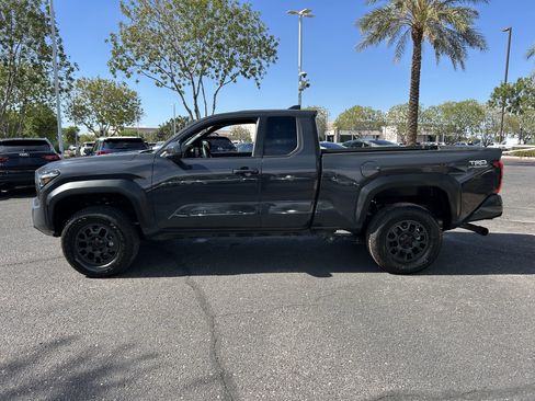 Used 2024 Toyota Tacoma PreRunner RWD image 2