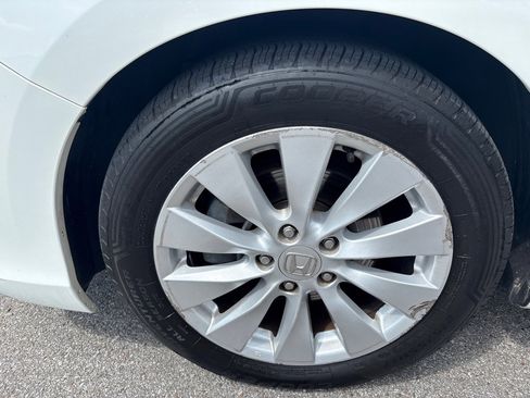 Used 2014 Honda Accord EX-L image 10