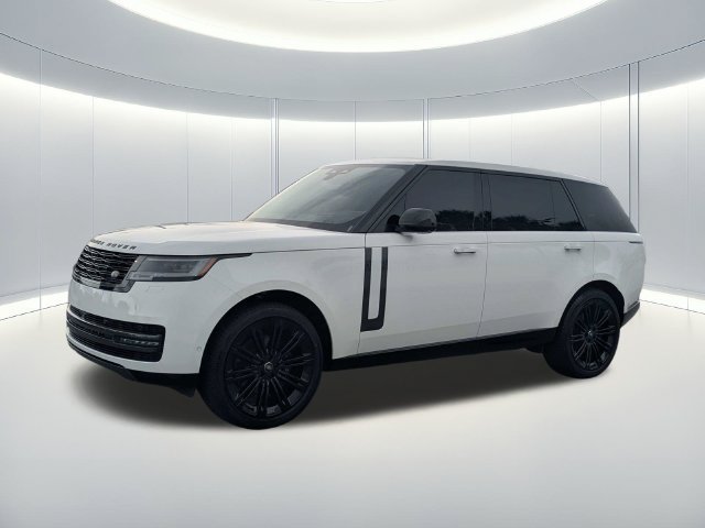 Used 2025 Land Rover Range Rover Long Wheelbase SE AWD/4WD image 2