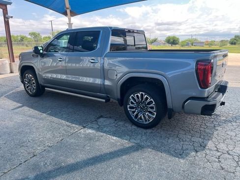 Certified 2026 GMC Sierra 1500 Denali Ultimate AWD/4WD image 7