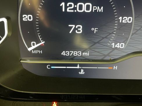 Used 2023 GMC Yukon Denali Ultimate AWD/4WD image 21